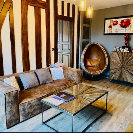 Le Relais D'Eugenie En Hyper Centre-Ville Compiègne Exteriör bild