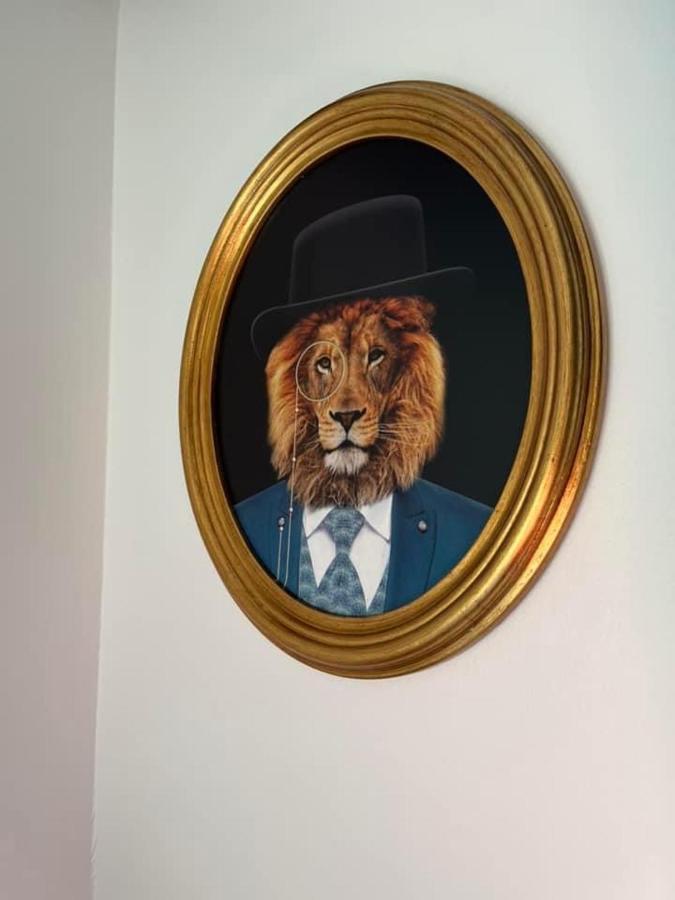 Le Relais D'Eugenie En Hyper Centre-Ville Compiègne Exteriör bild