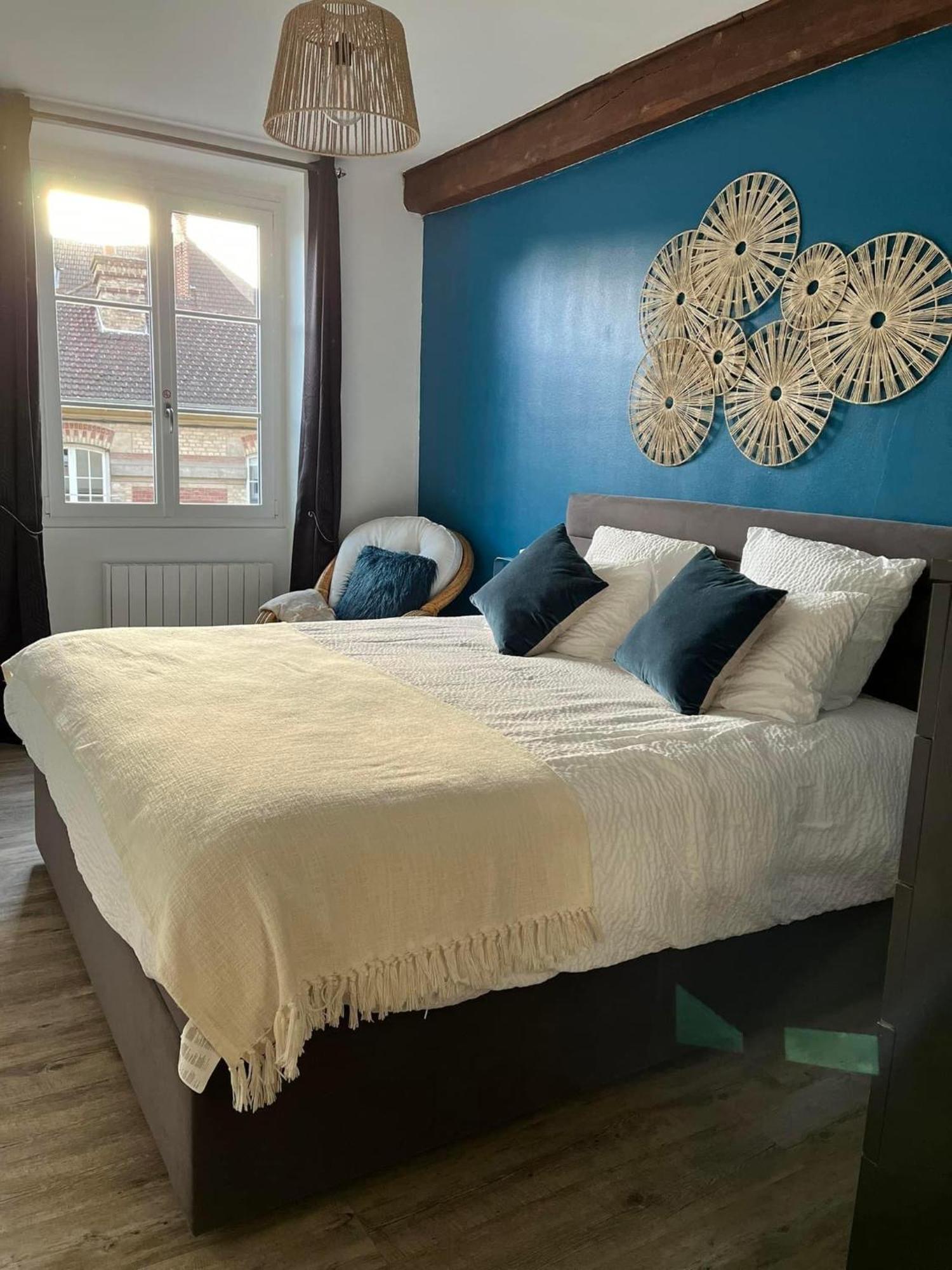 Le Relais D'Eugenie En Hyper Centre-Ville Compiègne Exteriör bild